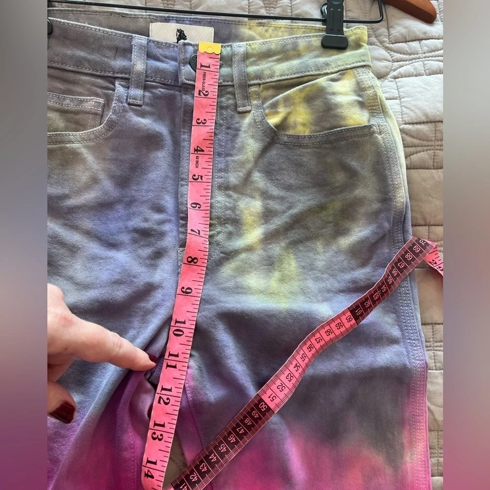 Jordache Cosmic Dye Vintage Crop Jean NWT Size 26
